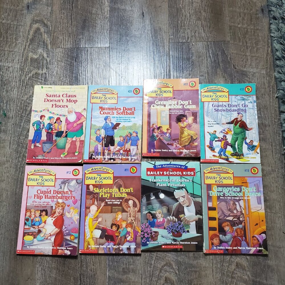The Bailey School Kids 8 Book Bundle
